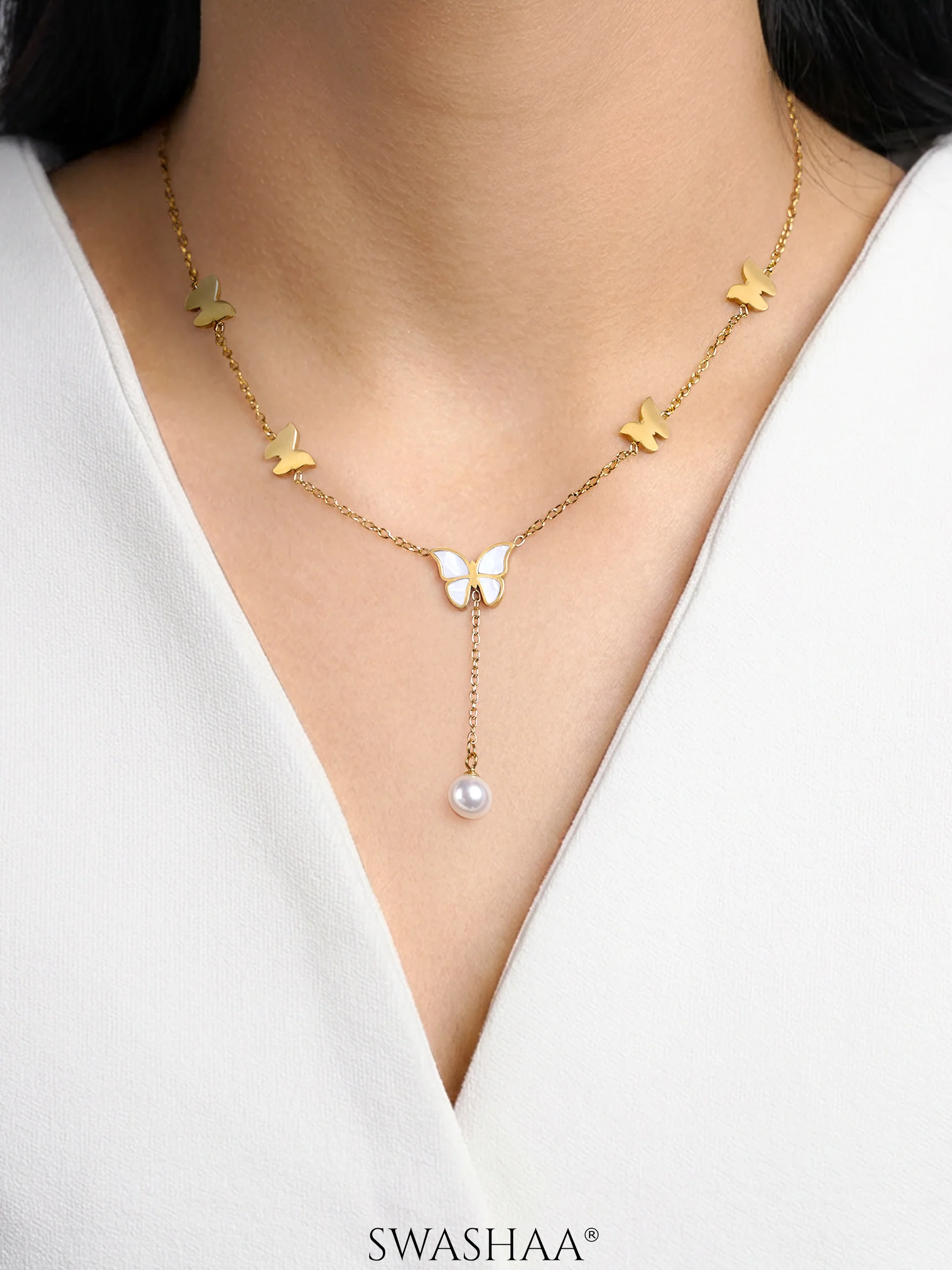 Anira Pearl Butterfly Necklace - Image 2