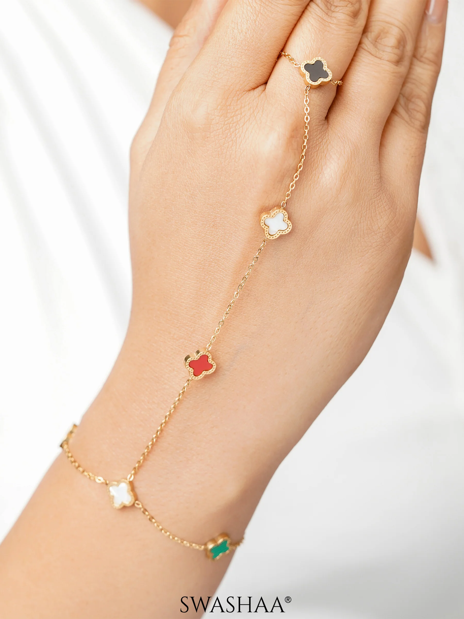 Ariya Dainty Clover 18K Gold Plated Ring Bracelet - Image 2