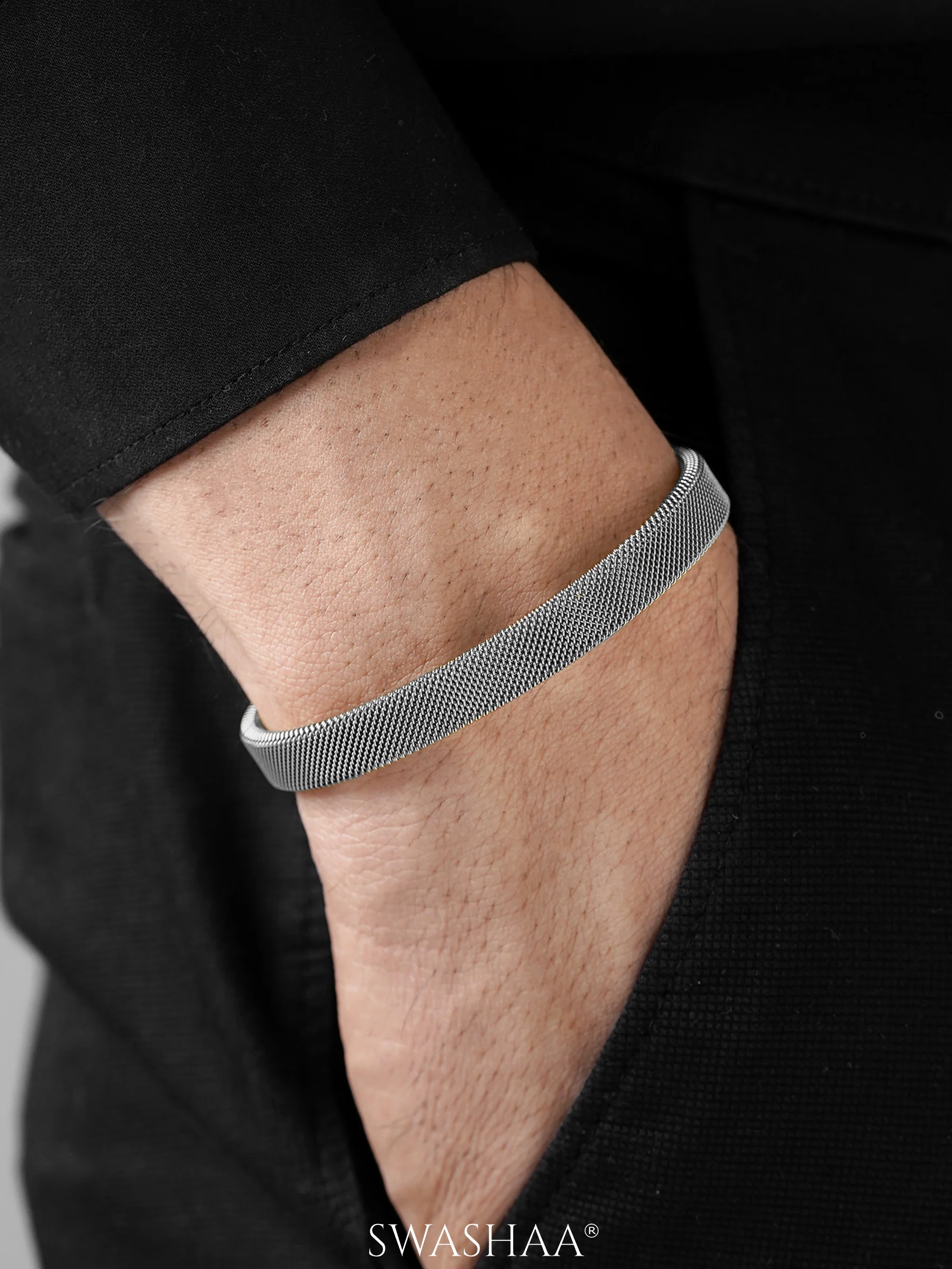 Mesh Cuff Men's Bracelet - Image 10