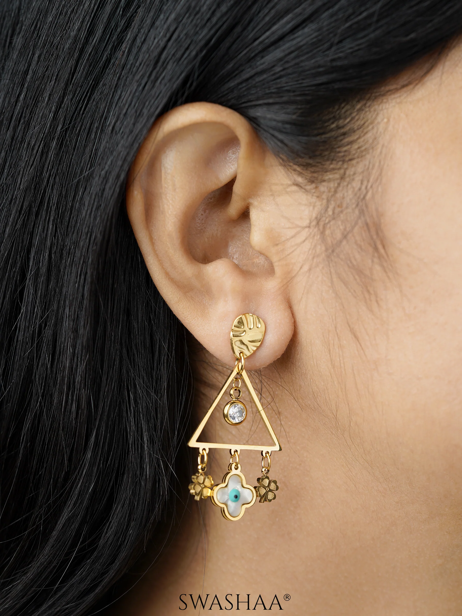 Dazzle Clover 18K Gold Plated Earrings - Image 4