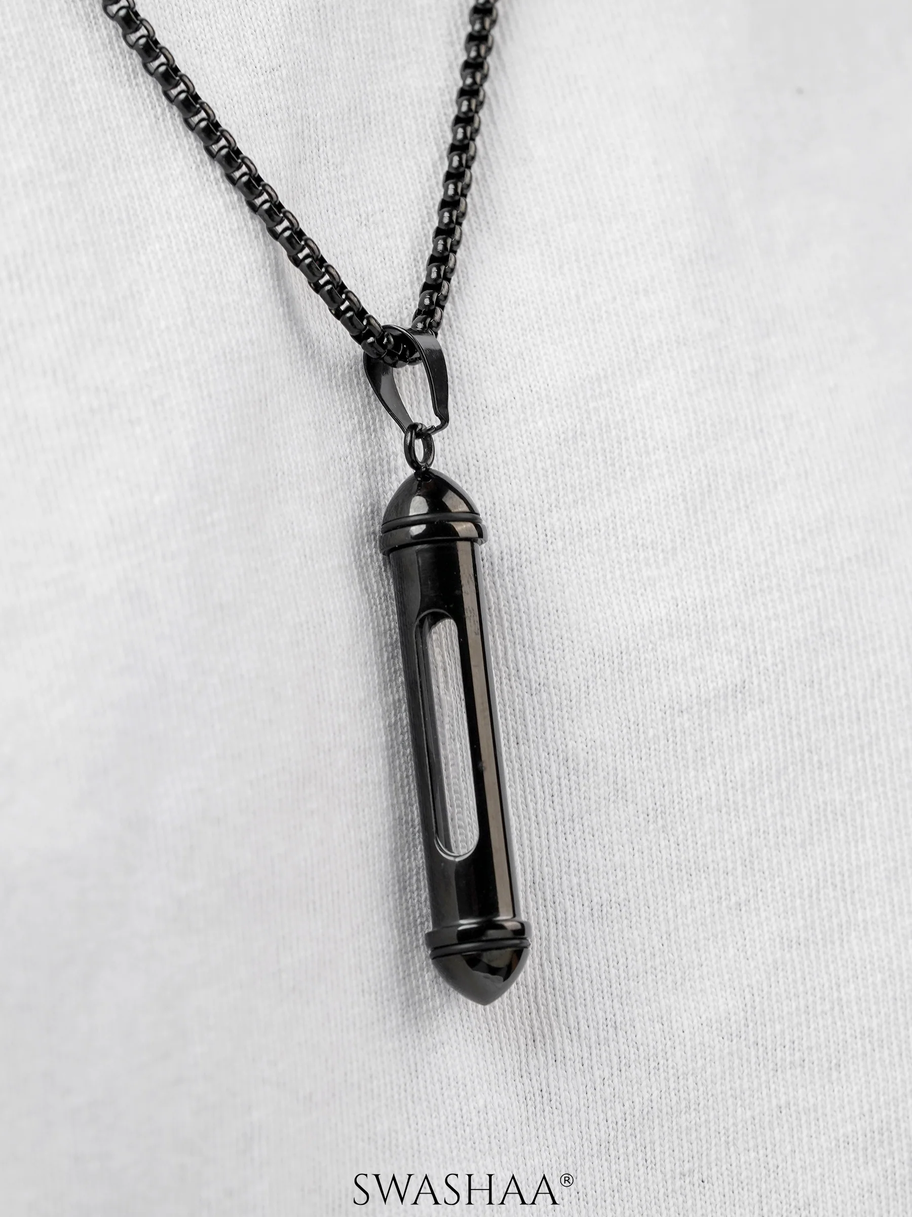 Luca Men's Chain Pendant - Image 3