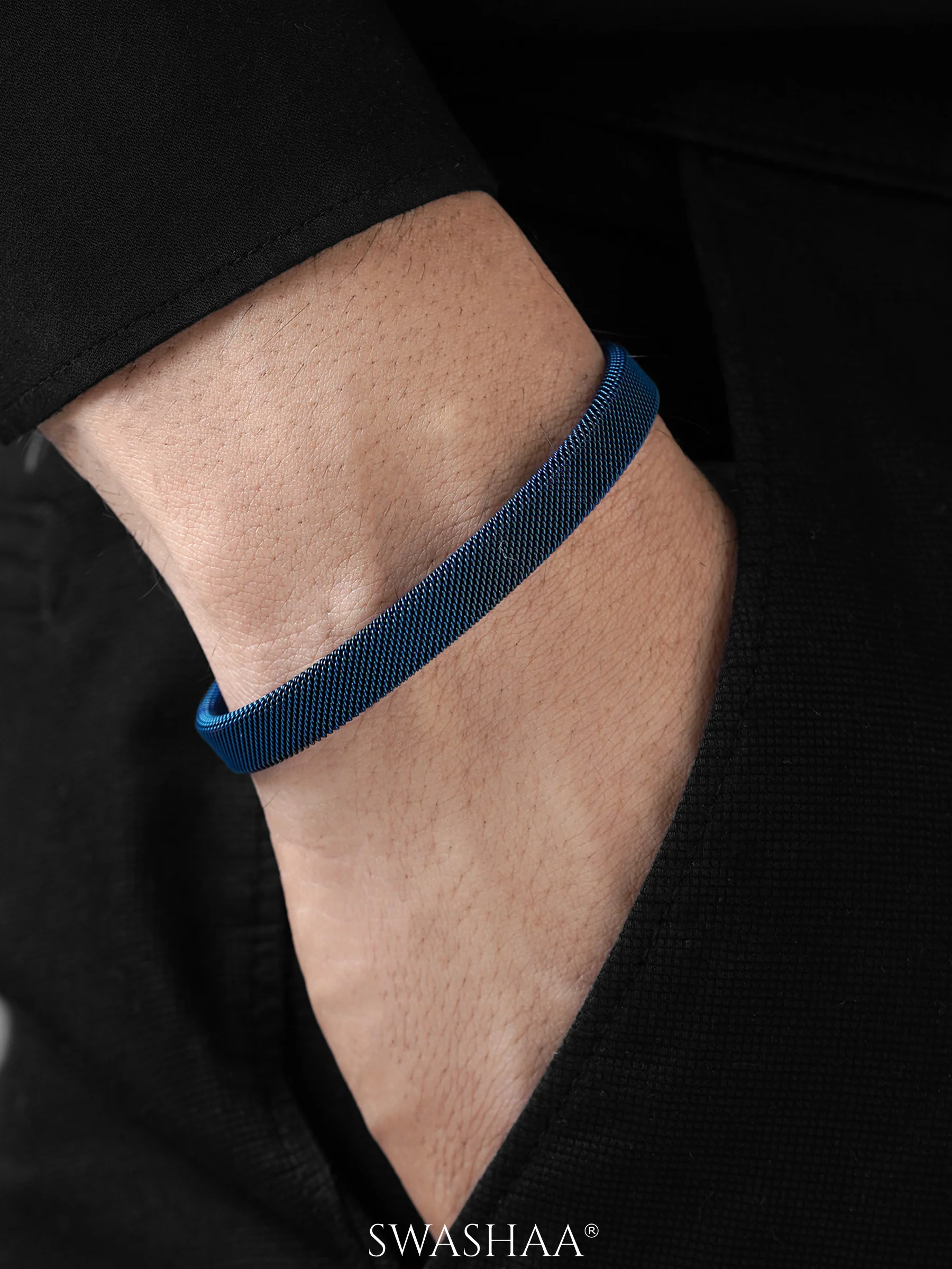 Mesh Cuff Men's Bracelet - Image 4