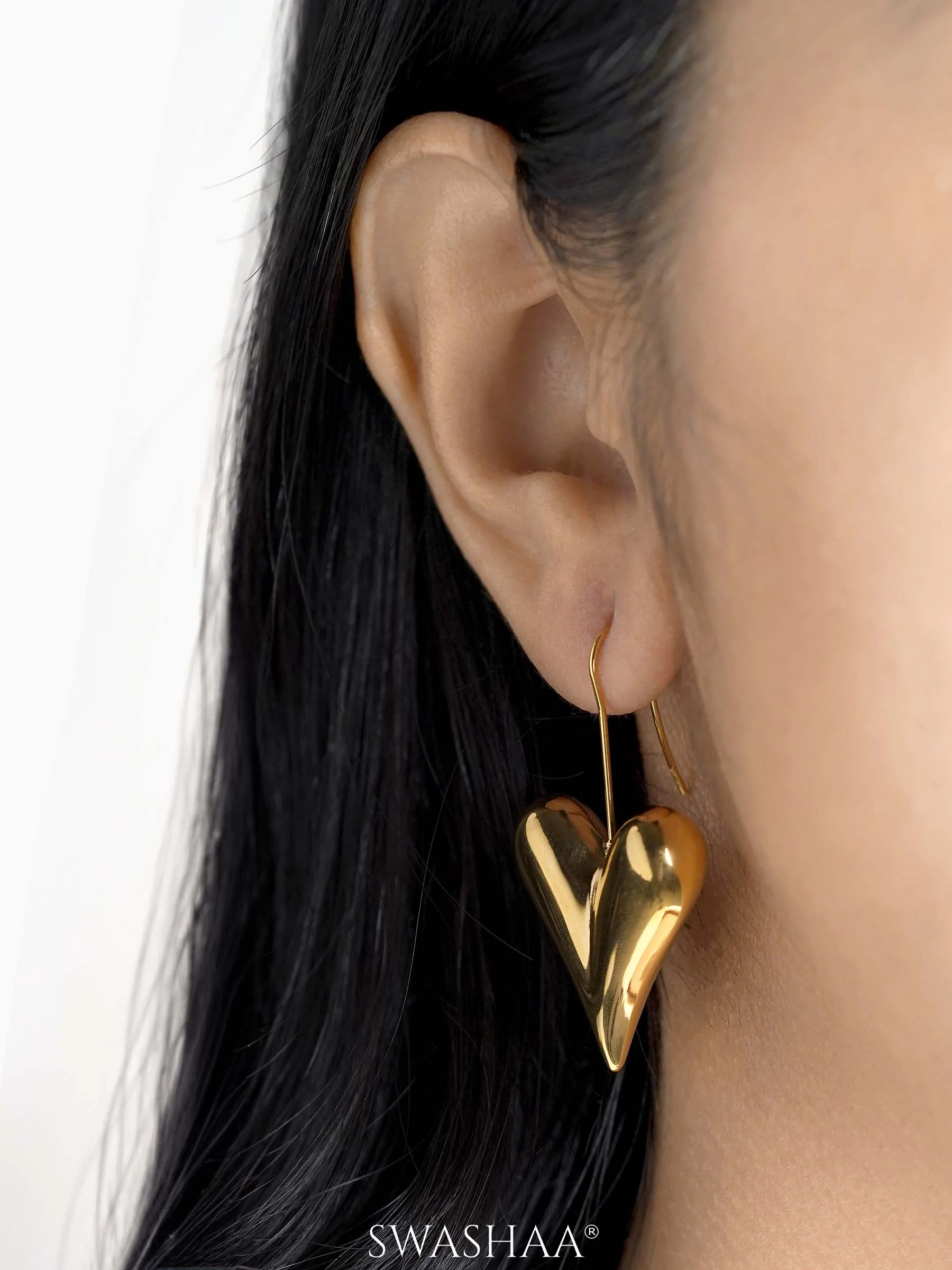 Reeva Heart 18K Gold Plated Women's Drop Earrings - Image 4